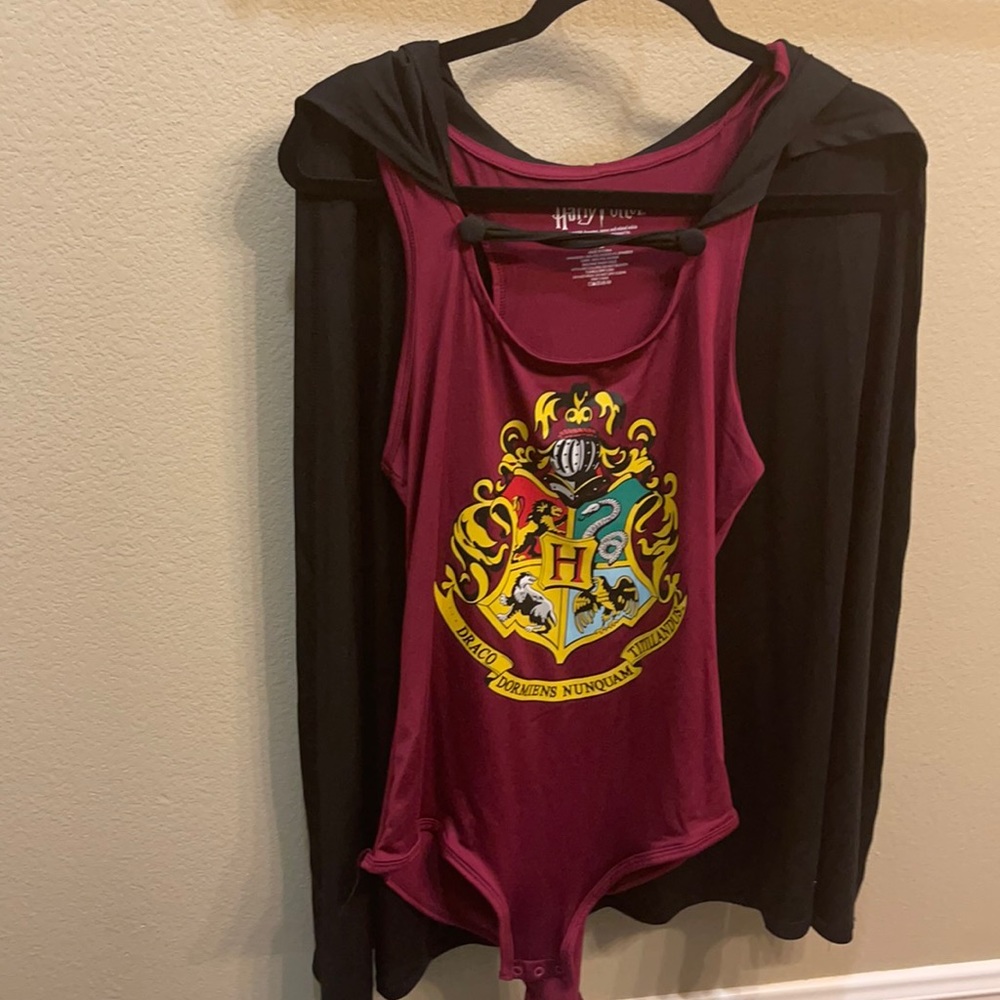 HARRY POTTER bodysuit with cape